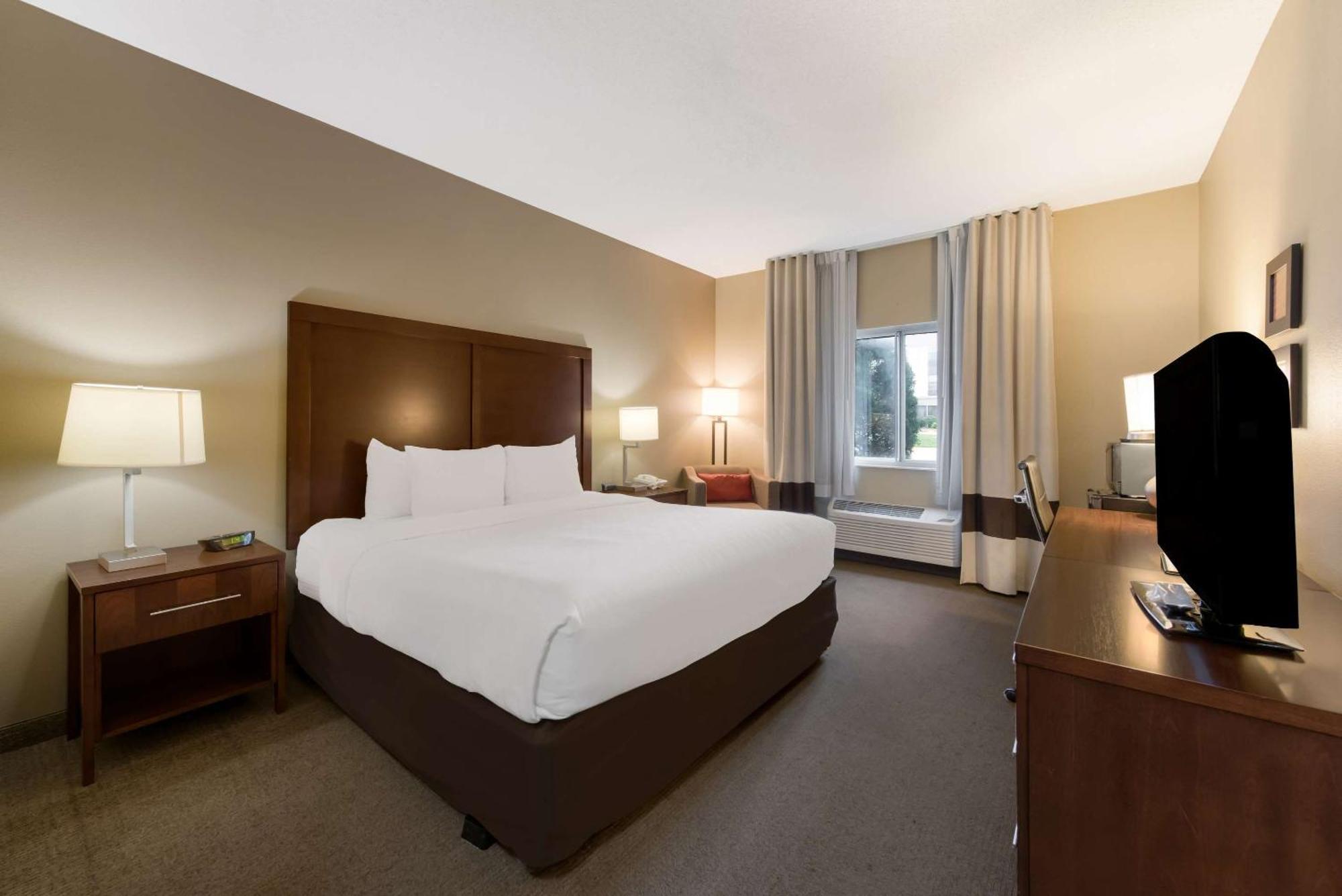 Comfort Inn East Wichita Extérieur photo